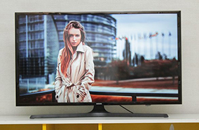 Thiết kế thanh mảnh, sang trọng